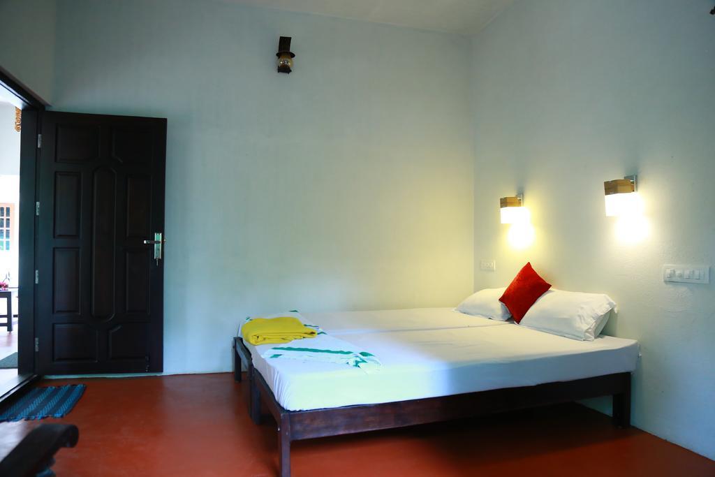 Marari John'S Beach Apartment Mararikulam Exterior foto