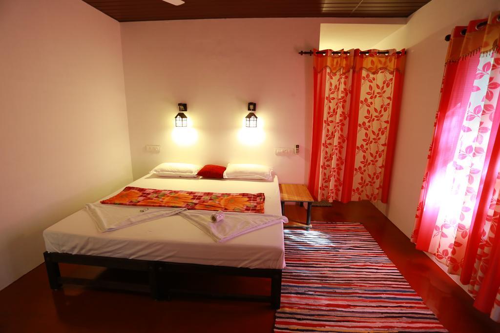 Marari John'S Beach Apartment Mararikulam Exterior foto